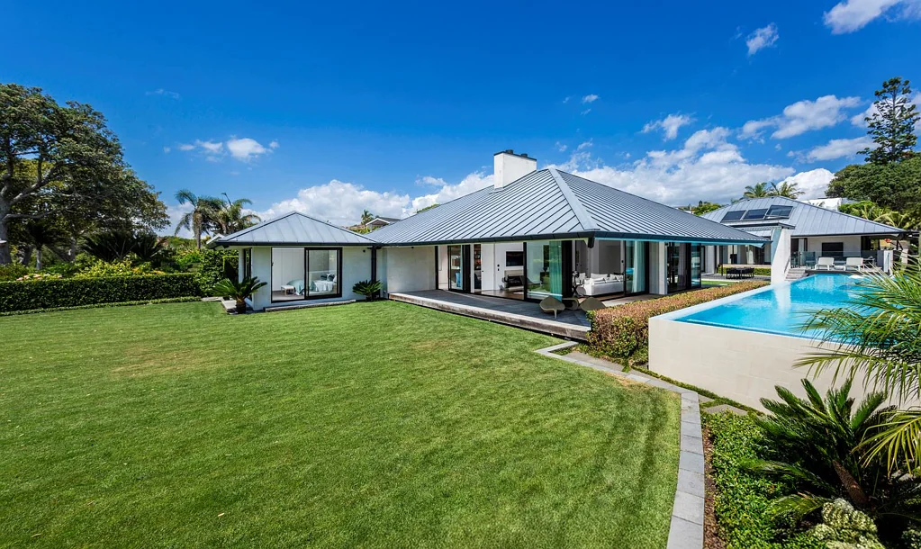 Takapuna 7غرفة نوم World-Class Residence - 3,189sqm Of Lakefront Land
