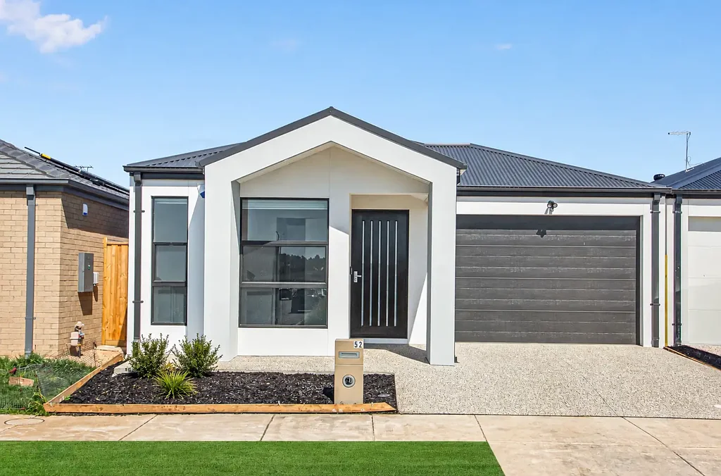 52 Penstone Crescent, Lara, VIC 3212