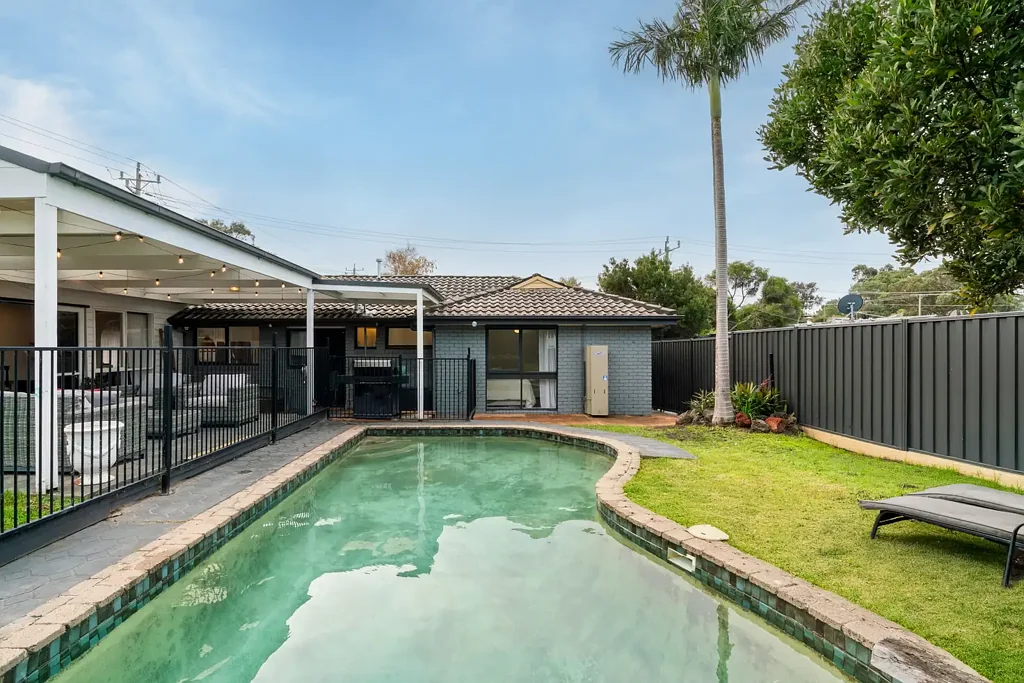 Langwarrin 3Zimmer Renewed, Refined & Ready to Entertain!