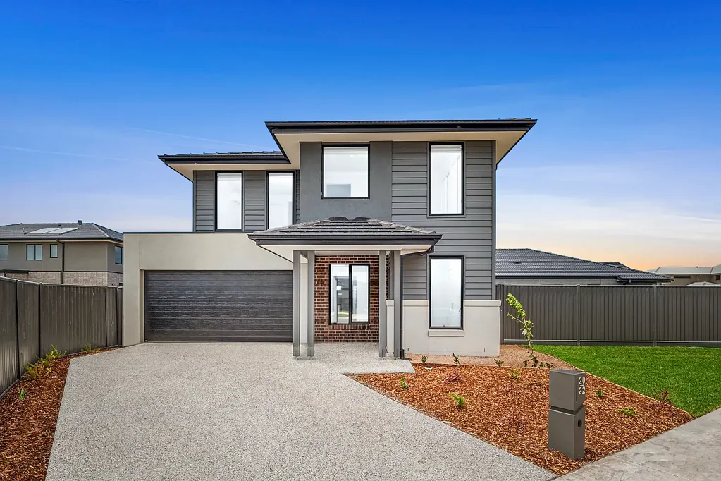 Lara 4ਬੈੱਡਰੂਮ Stylish Family Living or Smart Investment in Lara Lakes