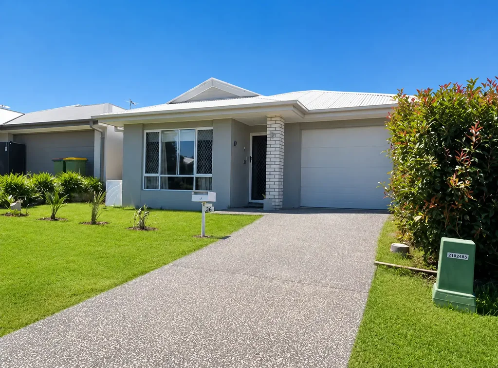 Beautiful 4 Bed 2 Bath Family Home in Park Ridge-Close to Everthing
