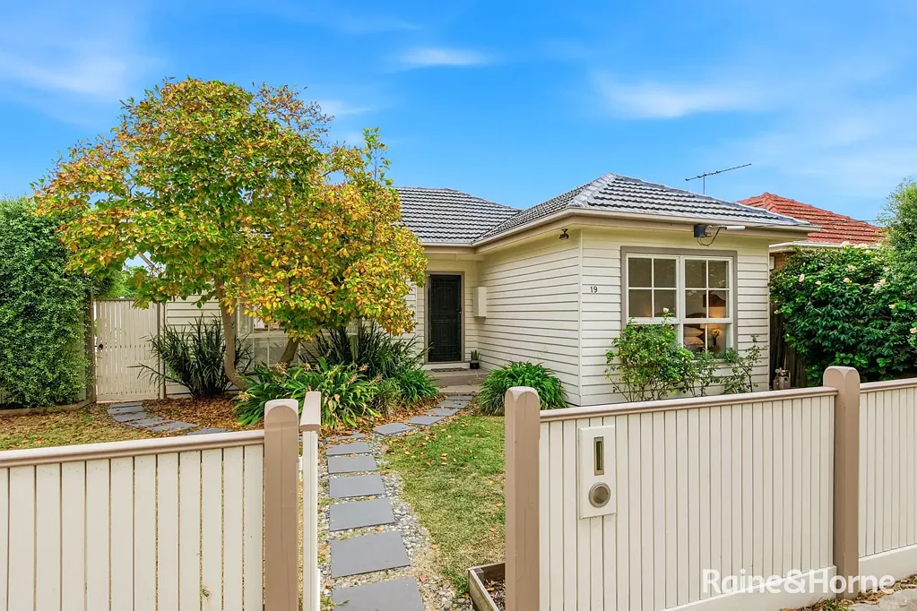 Newport 2Zimmer A Beautiful Parkside Home in a Prime Newport Setting