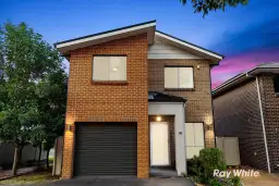 89 Vasanta Glade, Woodcroft