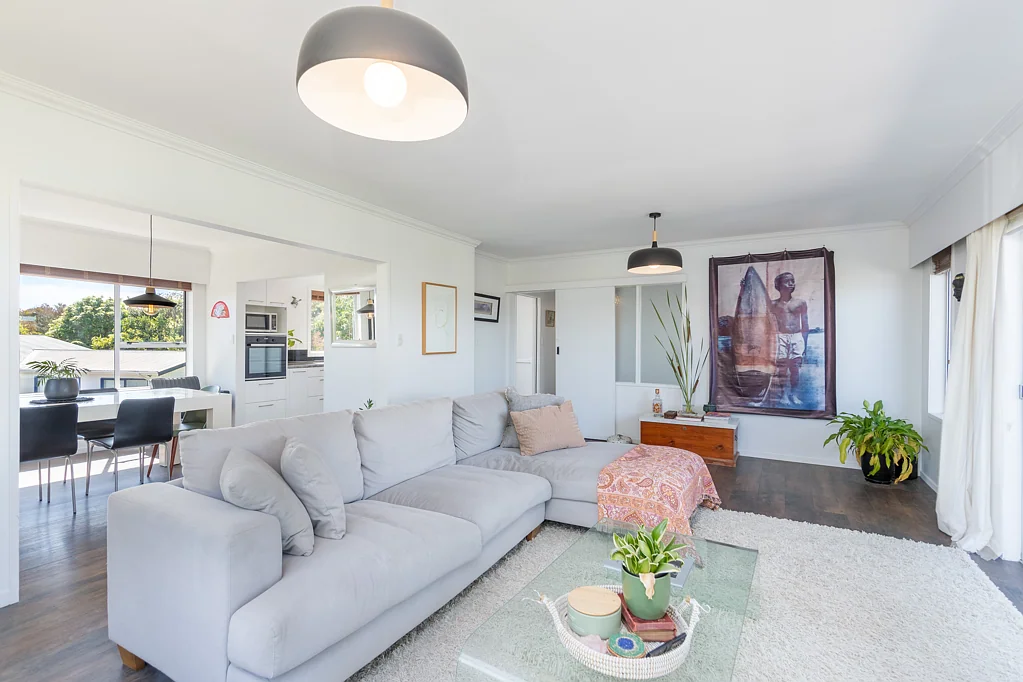 7 Livet Place, Papakowhai, Porirua, Wellington