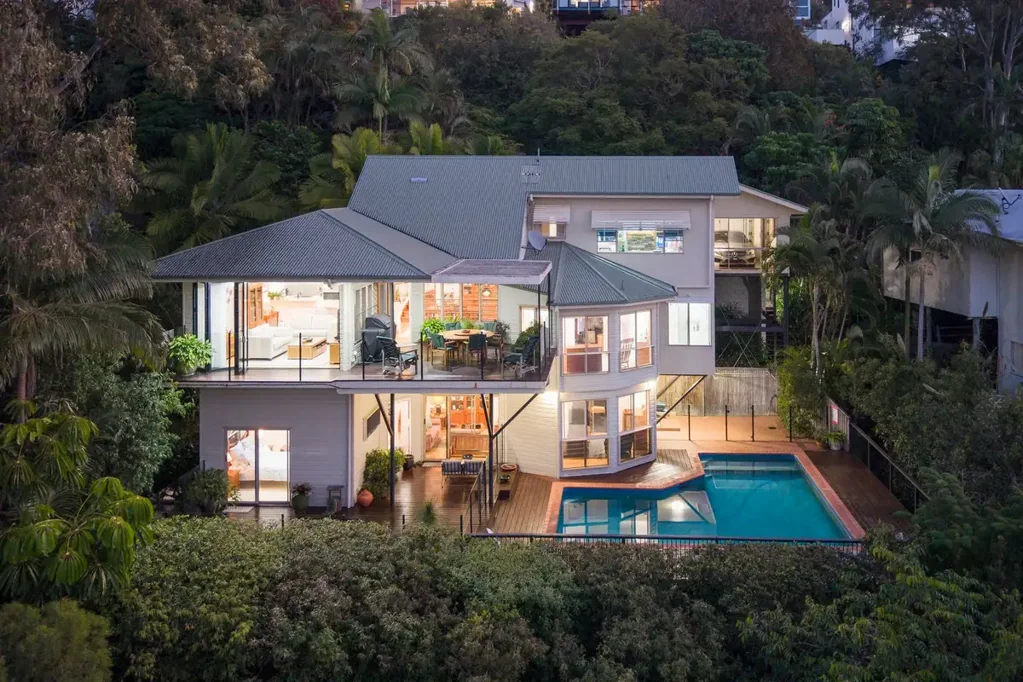 Buderim 4ਬੈੱਡਰੂਮ Elevated Coastal Living with Endless Ocean Views