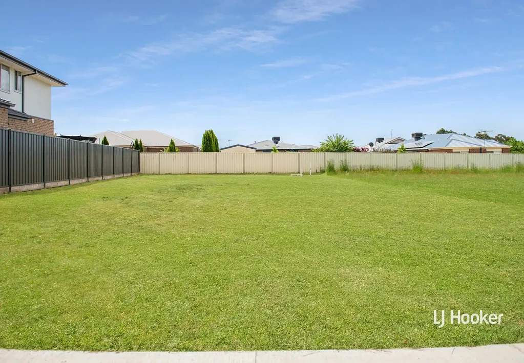 4 Teal Court, Kilmore, VIC 3764