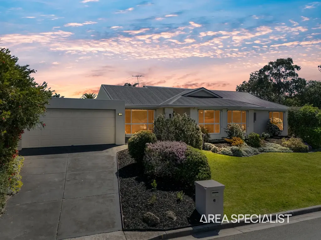 1 Eagle Court, Blind Bight, VIC 3980