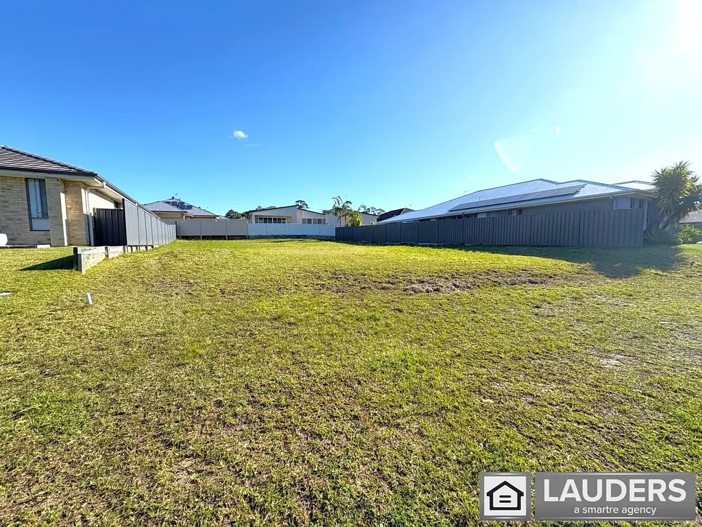 10 Howard Street, Wallabi Point, NSW 2430