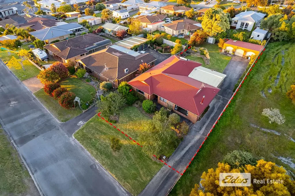 12 Baudin Place, Spencer Park, WA 6330