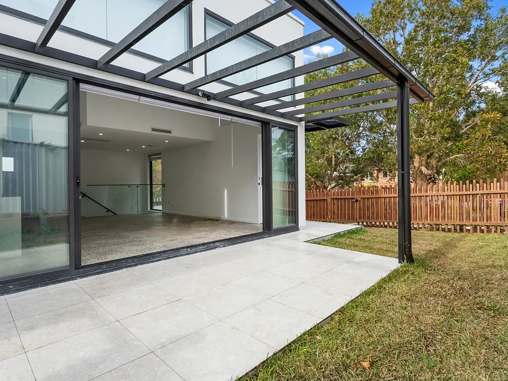 Modern Townhouse