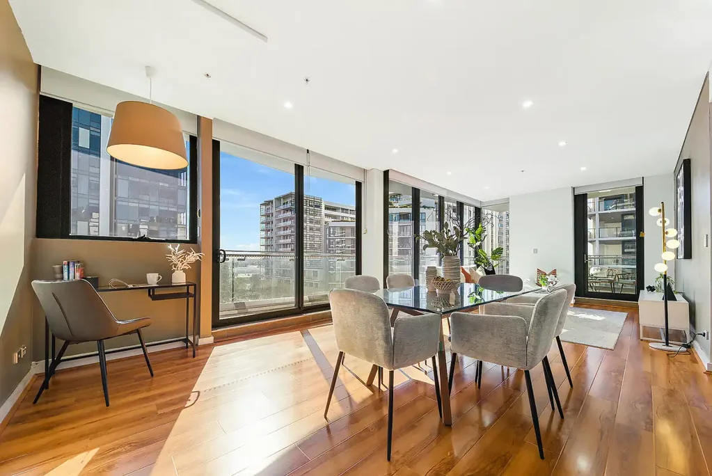 Mascot 3બેડરૂમ North-Facing Corner 3-Bedroom | Prime Location