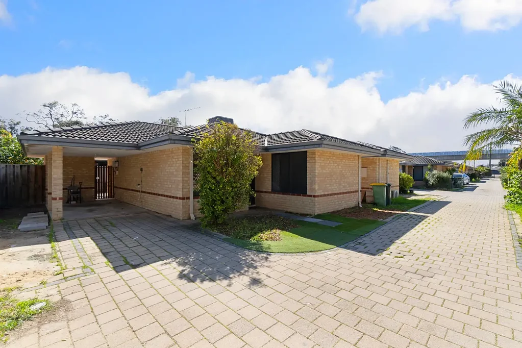 Cannington 3 Bedroom Secure & Savvy Investment!