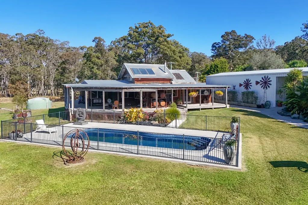 Yarravel 100 ACRES | COUNTRY CHARACTER | SERIOUS INFASTRUCTURE