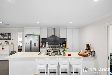 रसोईघर - 21 Cheyne Street, Werribee, VIC 3030