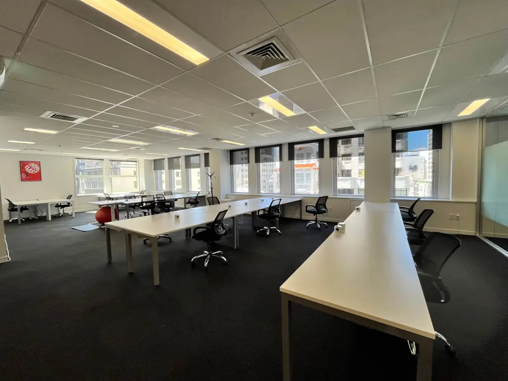 Auckland Central  SHORT OR LONG TERM OFFICE ON LOWER QUEEN STREET