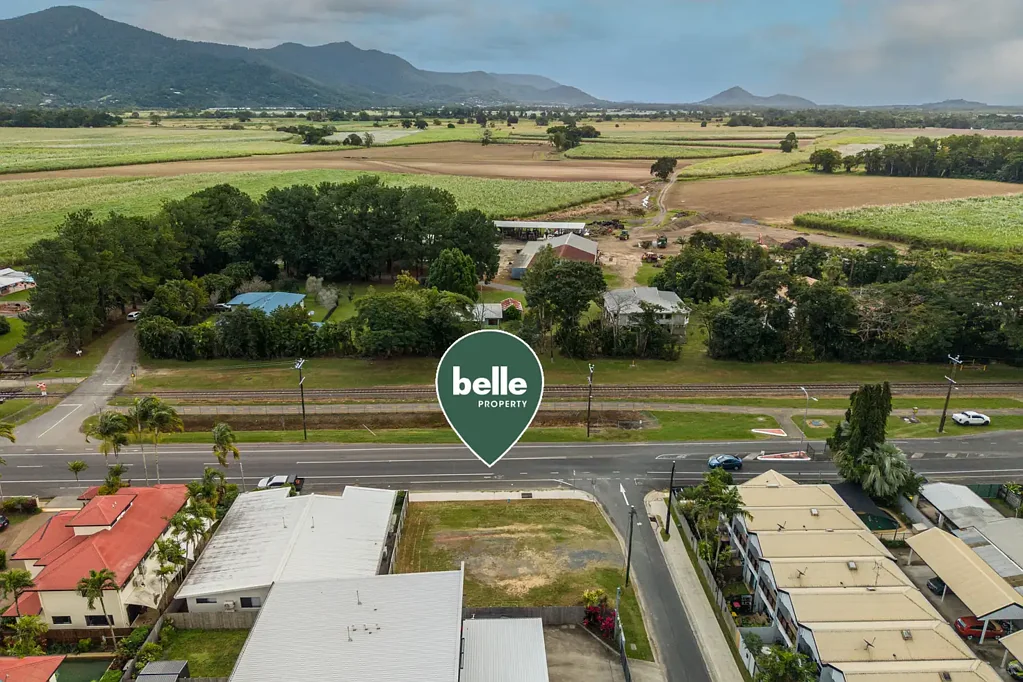 2 Griffith Street, Freshwater, QLD 4870