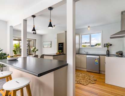 6 Nottingham Avenue, Halswell, Canterbury, 3部屋, 1バスルーム, House