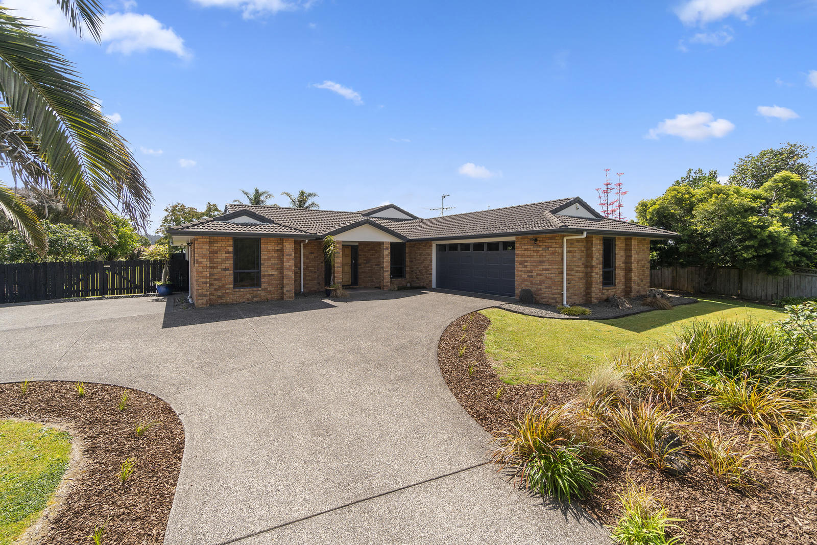 49 Sunny Crescent, Huapai, Auckland - Rodney, 4房, 2浴