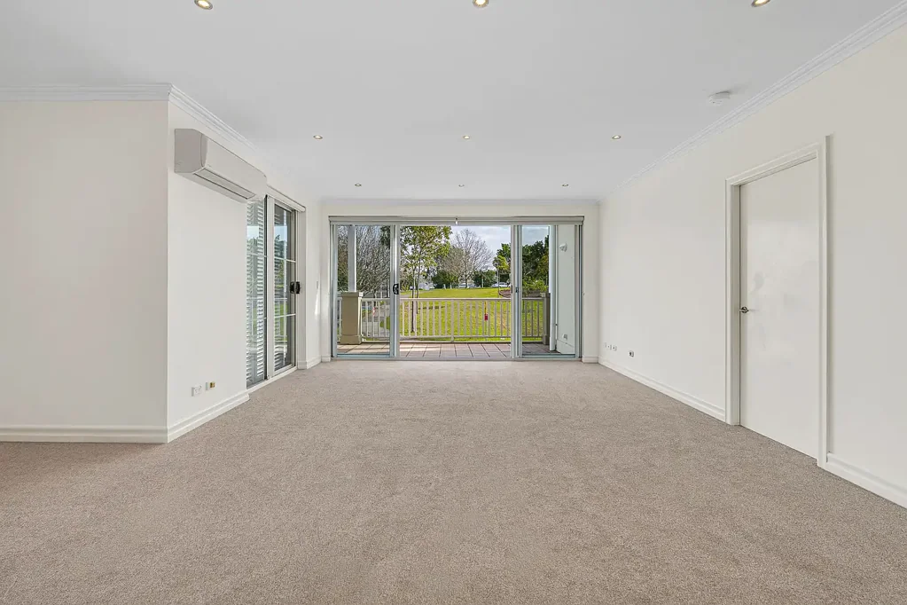 House-Like Living in a Prime Corner Position with Brand New Carpet and Fresh Paint