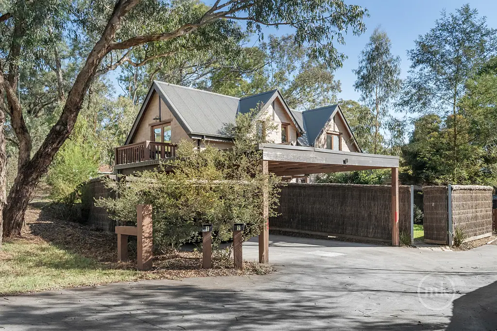 2/1 Wattletree Road, Eltham, VIC 3095