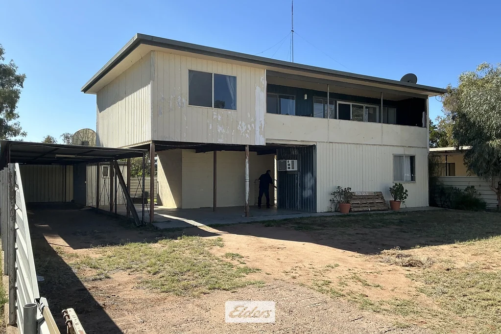 Menindee 4部屋 Short walk to Menindee Lakes