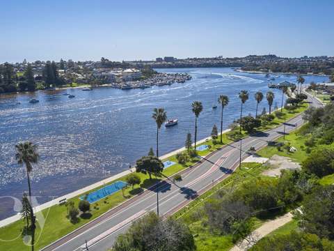 East Fremantle 3 Bedroom A Touch of Riverfront Retro Investment Opportunity
