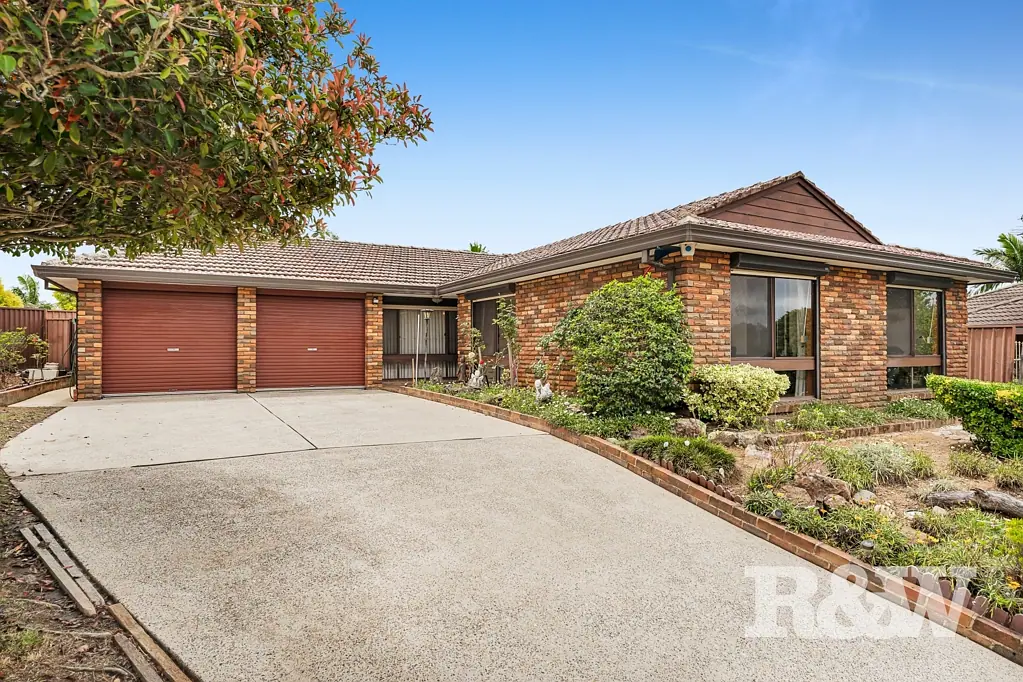 8 Drood Place, Ambarvale, NSW 2560