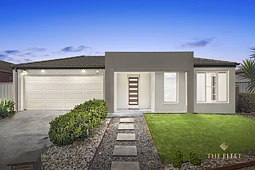 13 CHEVIOT DRIVE, Truganina