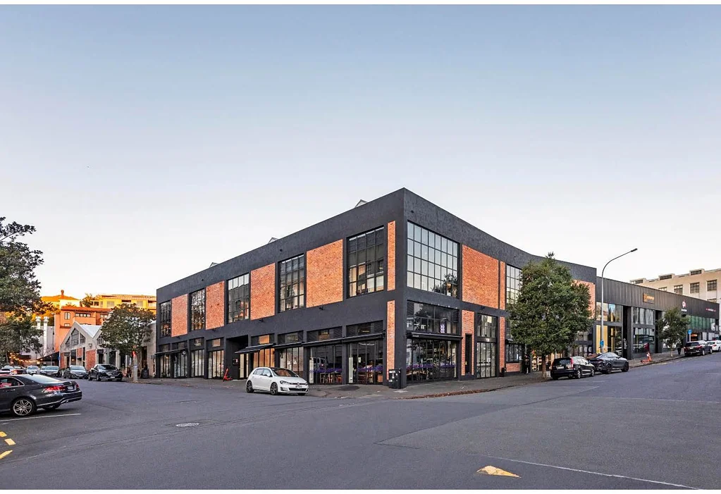 Parnell PRISTINE PARNELL SHOWROOM / OFFICE