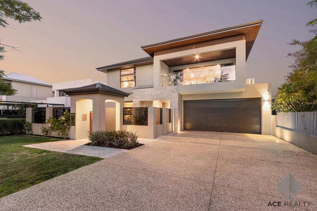 2D Third Avenue, Applecross, WA 6153