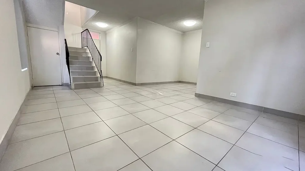 MODERN TOWNHOUSE IN CABRAMATTA