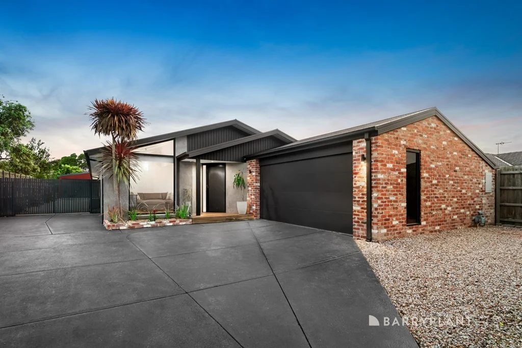 1 Stephanie Close, Ferntree Gully, VIC 3156