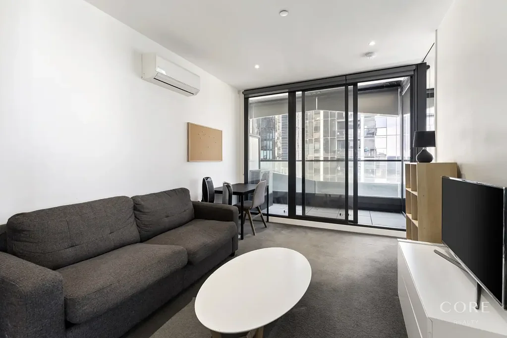 Furnished 2-Bedroom Apartment in Fulton Lane