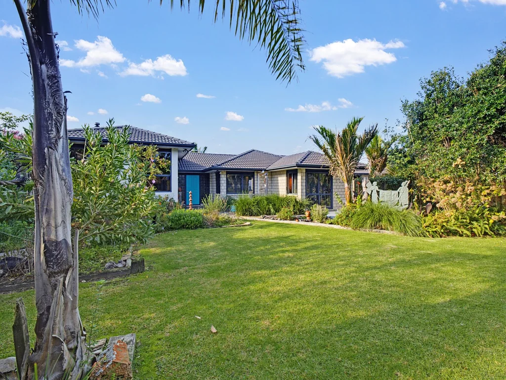 Ohope 3房  Private Harbour Retreat with Dual Living Appeal