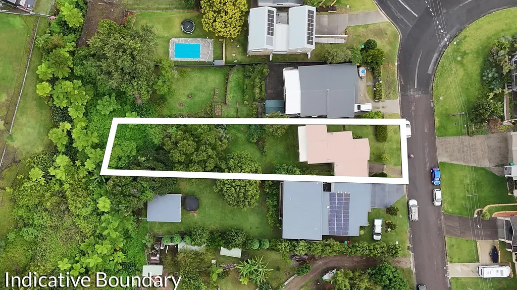 Speers Point 3Kwarto Once in a Lifetime Opportunity - Build Your Dream Home or Renovate the Existing Cottage at 14 Hopkins Street, Speers Point