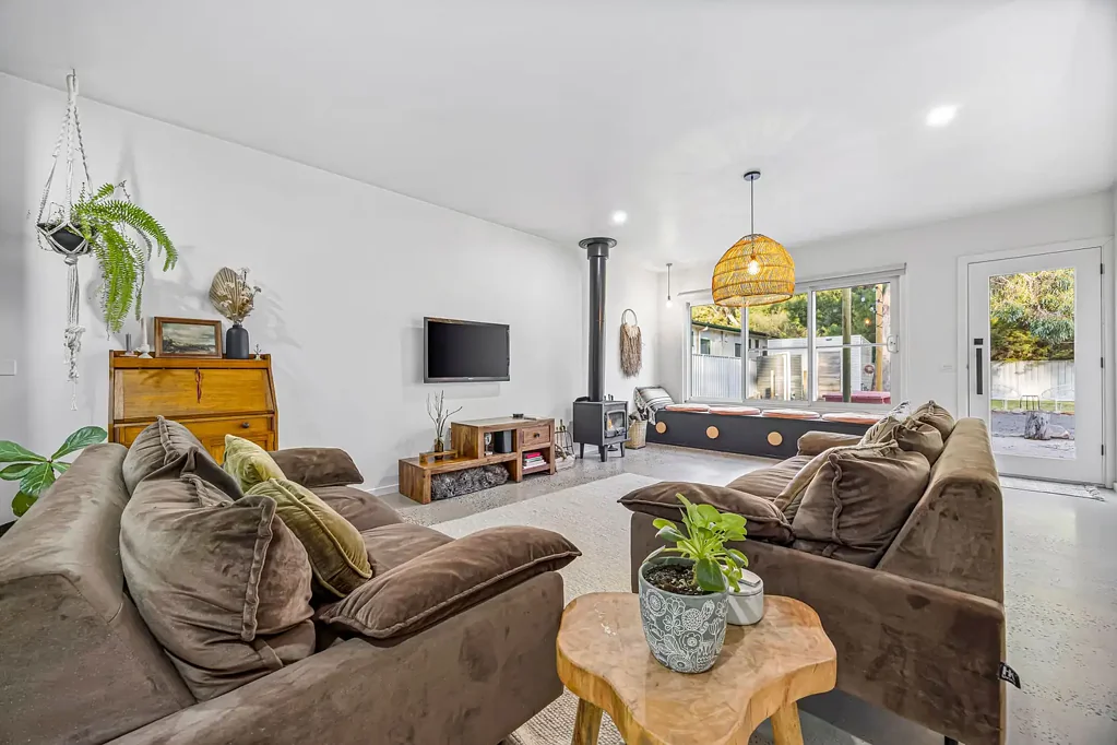 Halls Gap 3침실 Investment Opportunity - Stylish & Modern Home in the Heart of Halls Gap