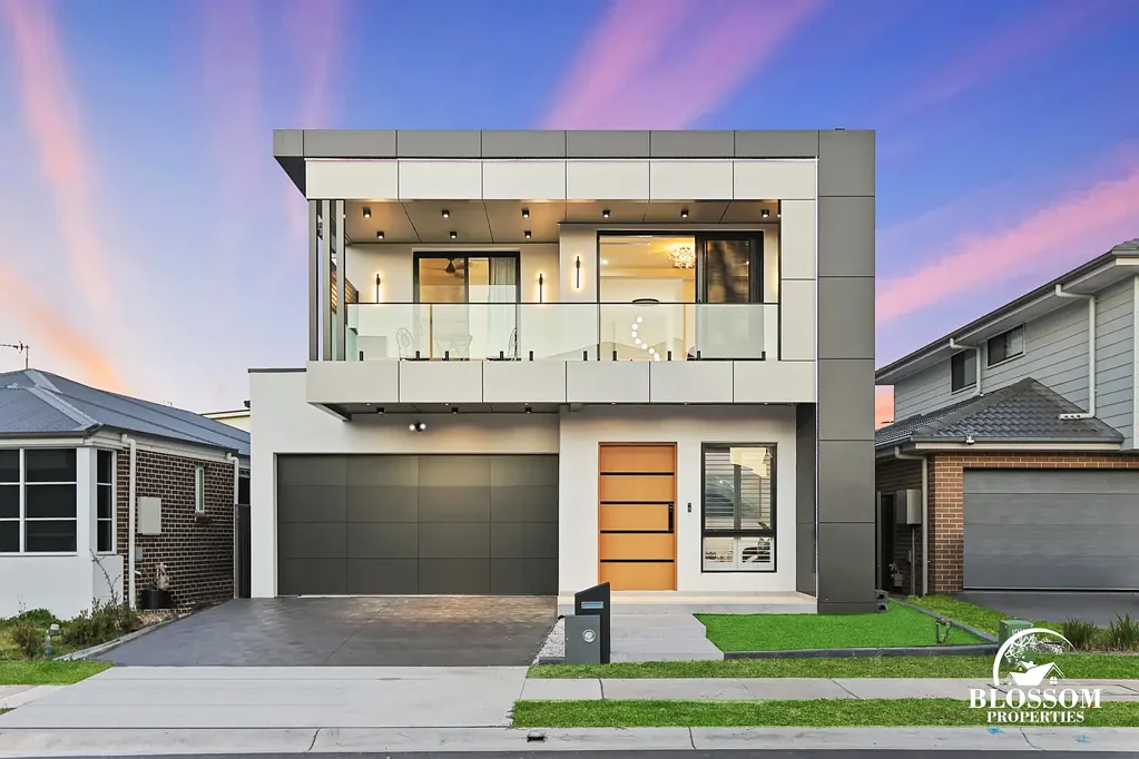 Marsden Park 5Phòng ngủ A Masterpiece of Luxury and Craftsmanship!!