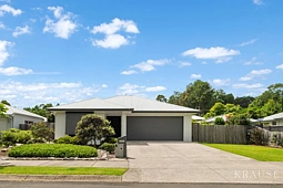 8 Forest Oak Court, Cooroy