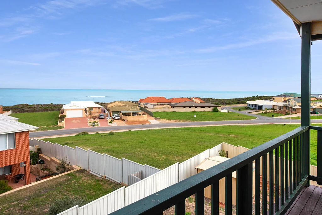 22 Turton Heights, Dongara, WA 6525