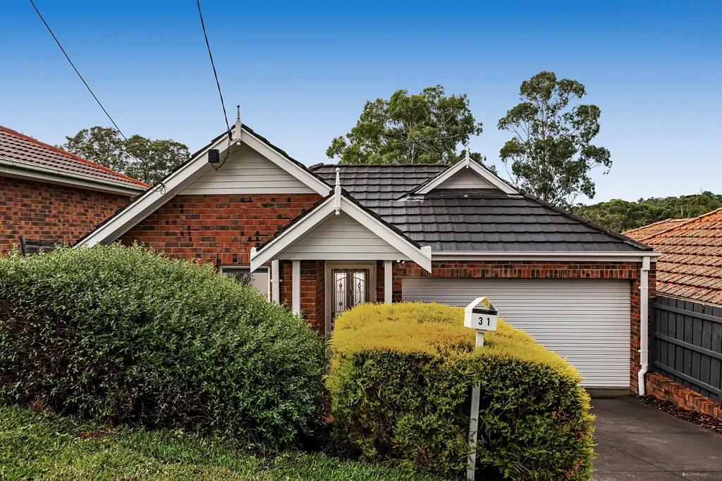 31 Luck Street, Eltham, VIC 3095