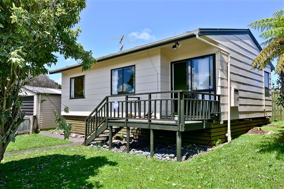 10 Cherry Grove, Tuakau, Waikato, 2房, 1浴