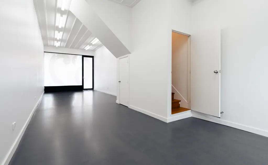 Newton City fringe retail space available for lease - 123sq m