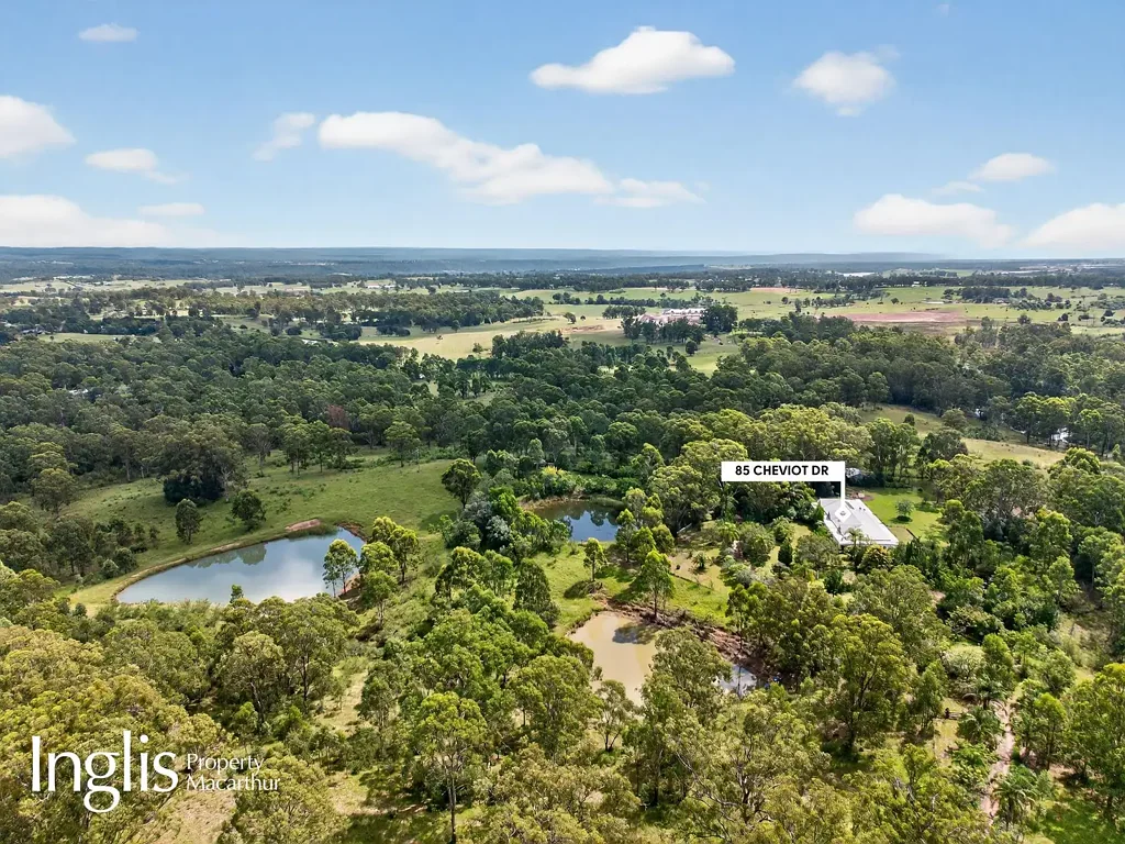 Cobbitty  SECLUDED ACREAGE RETREAT
