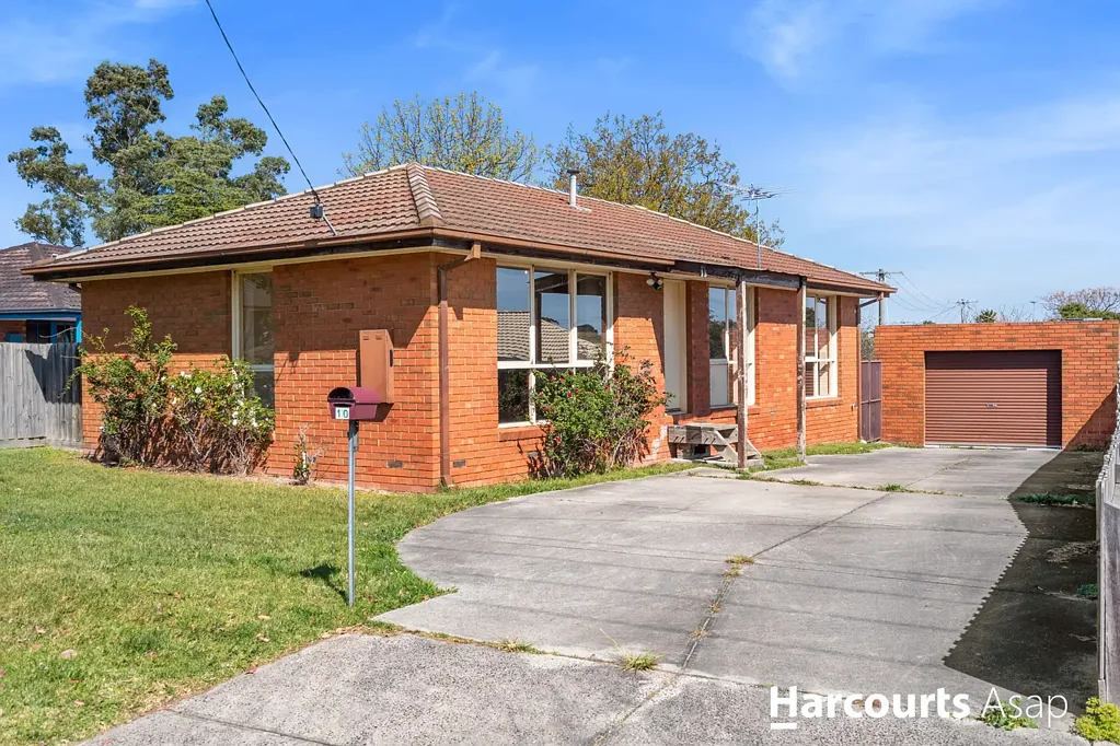 10 Sue Court, Hampton Park, VIC 3976