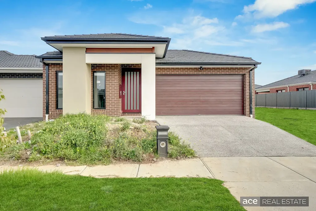 Perfect  residence in the heart of Tarneit !!!