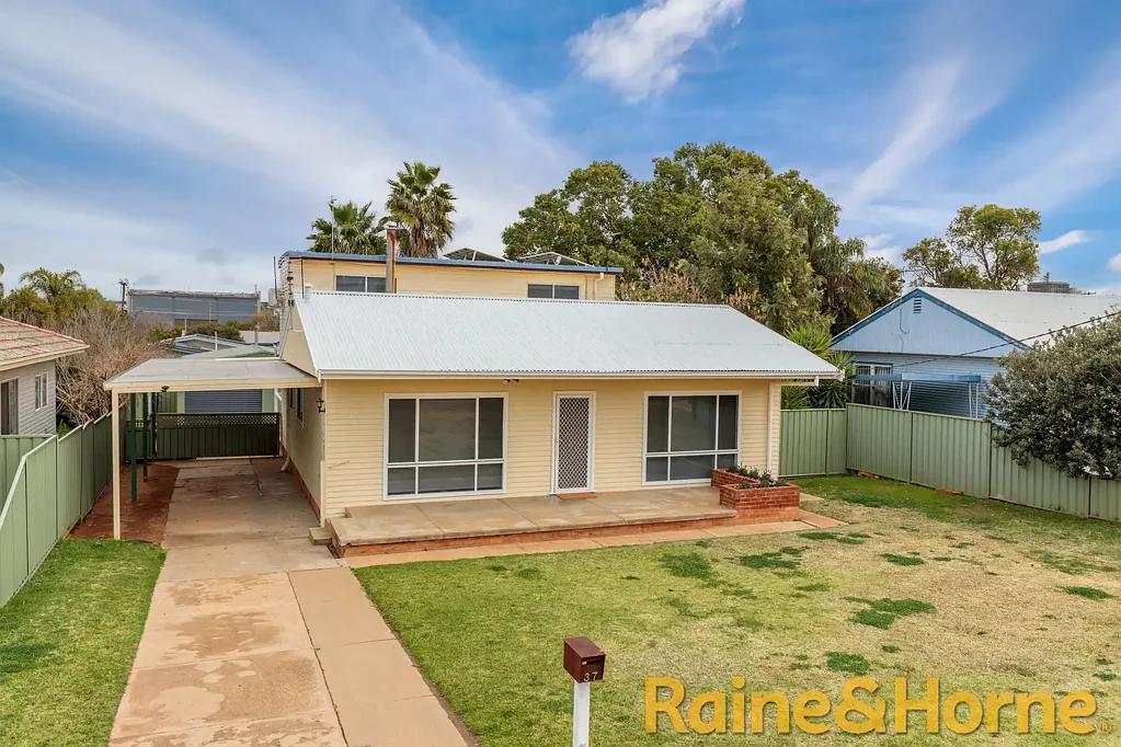 37 Caroline Street, Dubbo, NSW 2830
