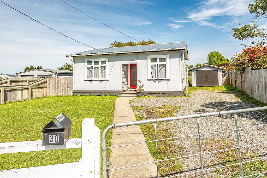 Marton 2Zimmer CHARMING UPDATED HOME