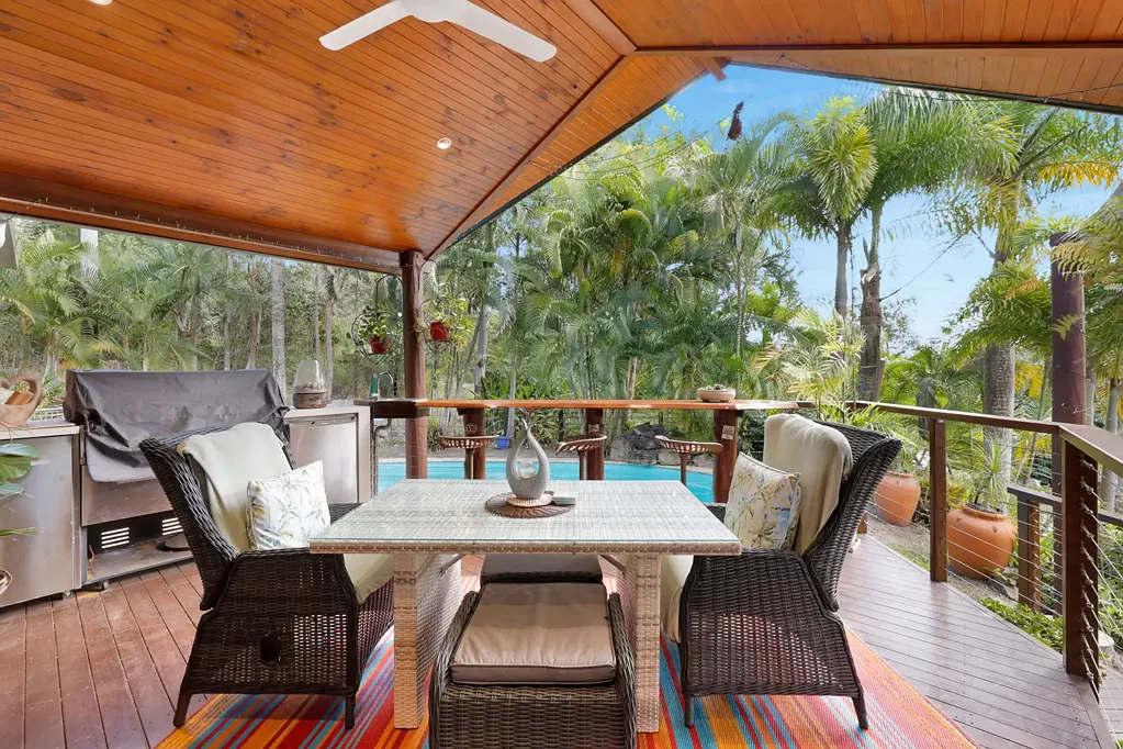 Devereux Creek 3房  Your Revitalised Humpy Hideaway awaits you - 53 Thomas Road, Devereaux Creek