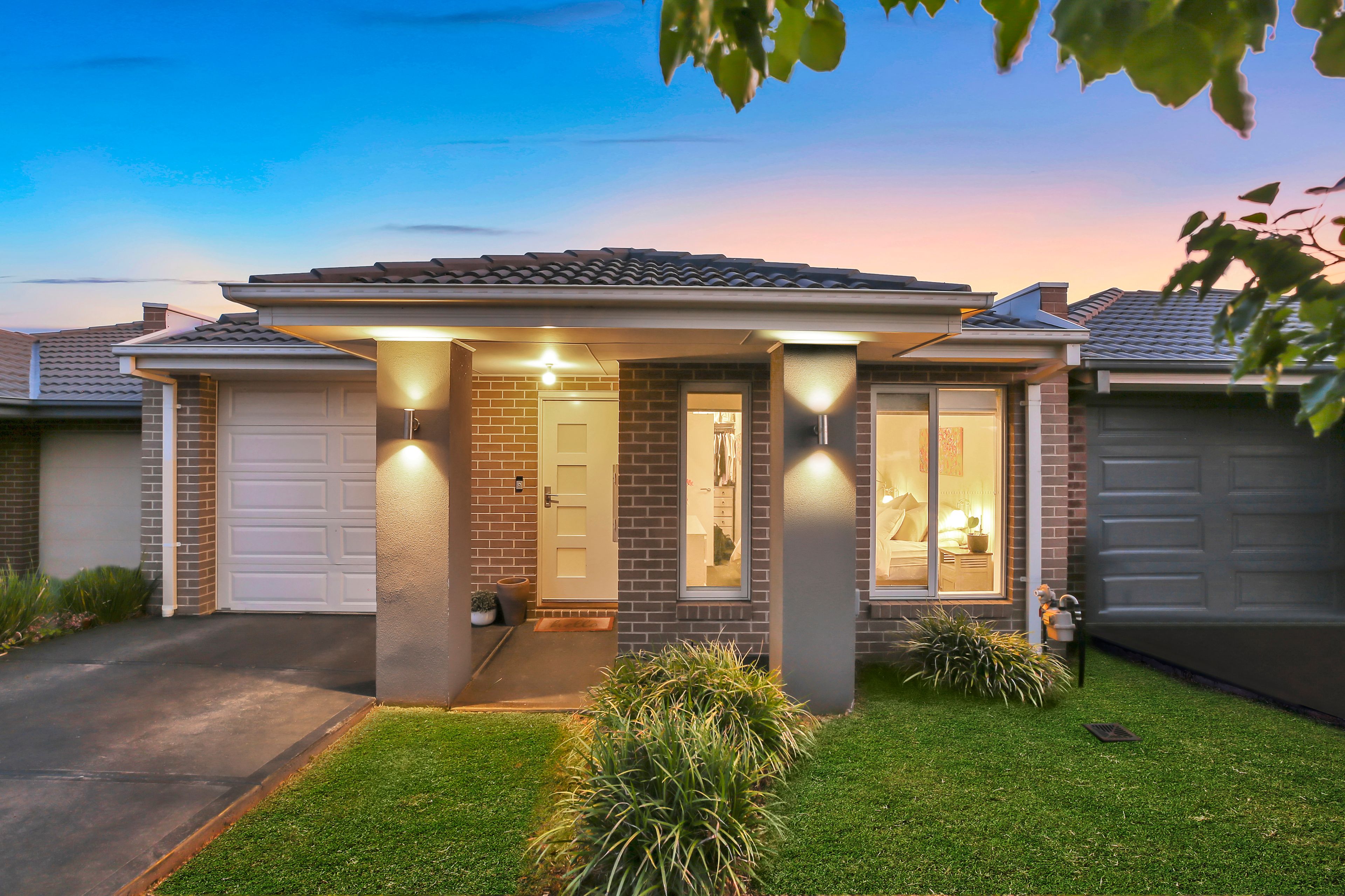 53 BELMONT CR, PAKENHAM VIC 3810, 0 Kuwarto, 0 Banyo, House