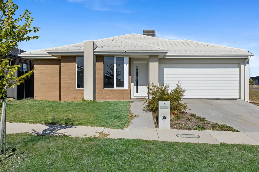 Winter Valley 4Moenga Ideal First Home or Secure Investment